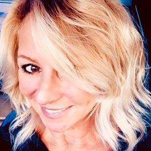 Meet your Posher, Kellie